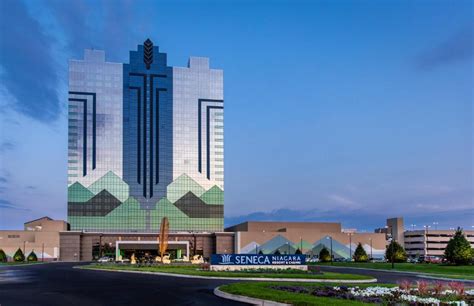 seneca niagara resort and casino reviews|seneca hotel niagara falls reviews.